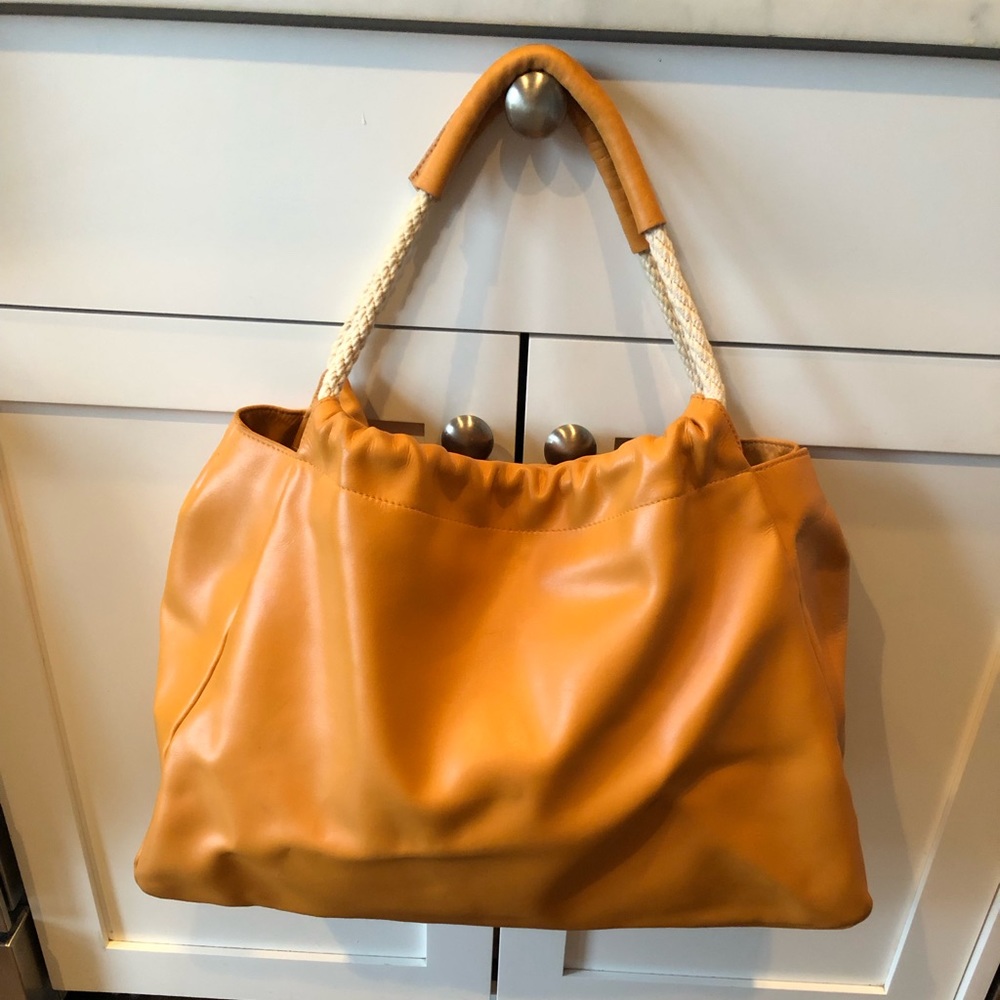 Beautiful Vintage Furla Tote Pumpkin/Orange